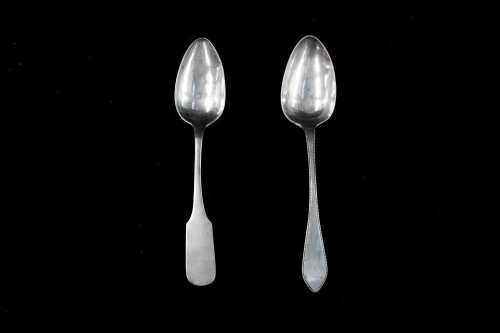 Two antique 12 loth (750) silver tablespoons, weight 102g