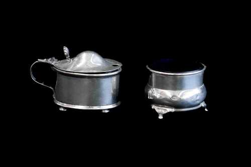 Two English sterling silver condiment pots, weight of silver 59g