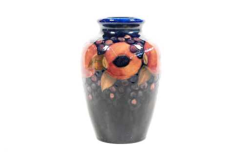 Moorcroft pomegranate pottery vase M94