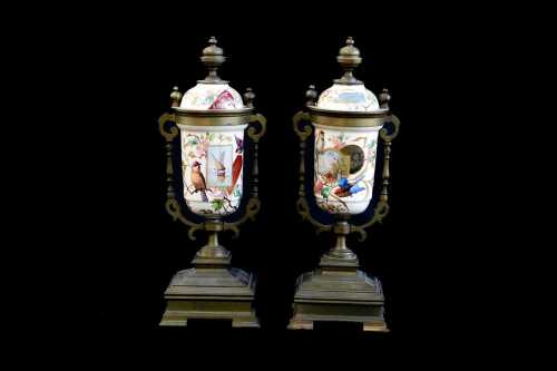 Pair of late Victorian garnitures