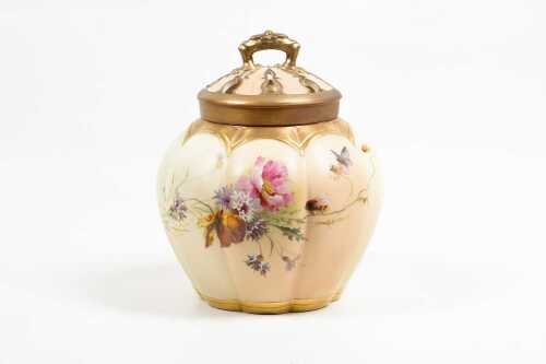 Edwardian Royal Worcester blushware porcelain potpourri, 1901
