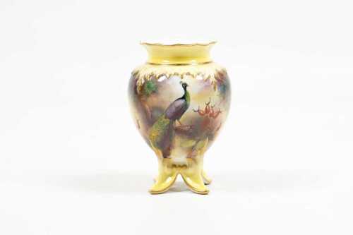 Edwardian Royal Worcester Hadley Ware porcelain vase, 1905
