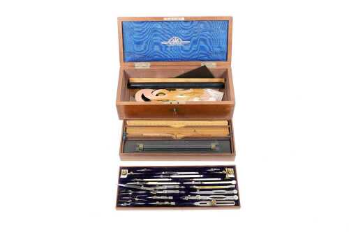 Vintage Stanley draughtsman instrument set in original satin and velvet-lined fitted walnut box