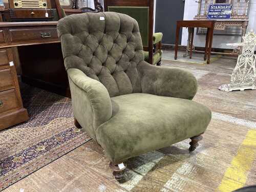 Antique club chair