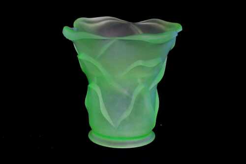 Bagley 'Osprey' Art Deco uranium glass vase