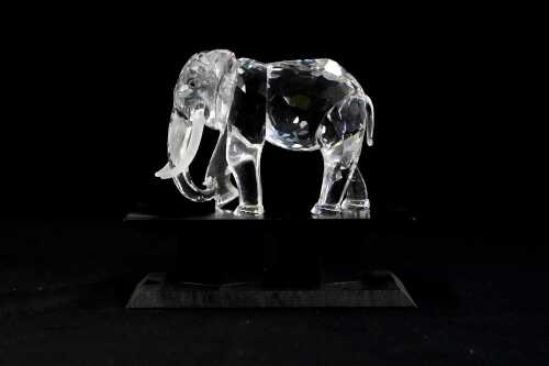 Swarovski 1993 Annual Edition 'Inspiration Africa' Elephant crystal figure