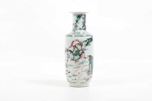 Qing Dynasty style Wucai porcelain vase, early to mid 20th century
