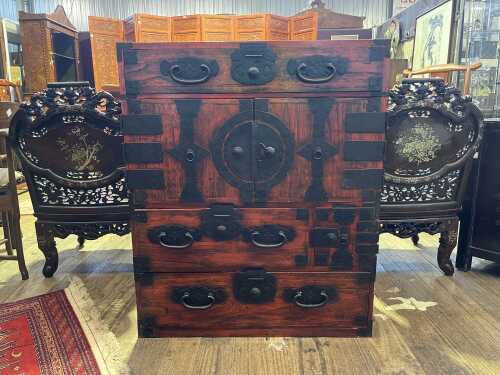 Japanese Tansu chest