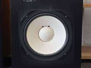 Pair of Yamaha NS-355 Floor Standing Speakers - 4