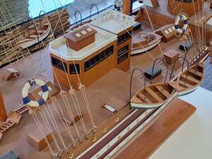 Scale model of the Italian Navy tall ship Amerigo Vespucci - 5
