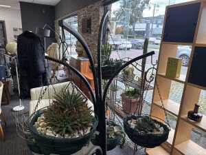 outdoor Hanging succlent stand - 3
