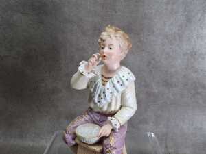 Pair of bisque porcelain boy and girl figures - 2
