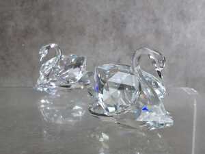 Three Swarovski Crystal Beauties of the Lake swan figures - 3