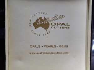 Faux pearl necklace and earrings - 5