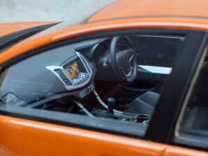 HSV Gen-F Maloo R8 SV Fantale 2014 model car - 5