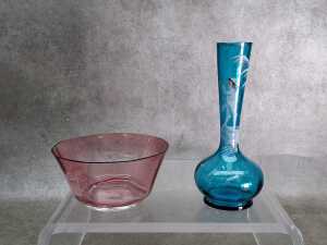 Two antique Mary Gregory glass pieces
