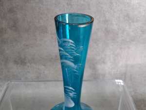 Two antique Mary Gregory glass pieces - 3