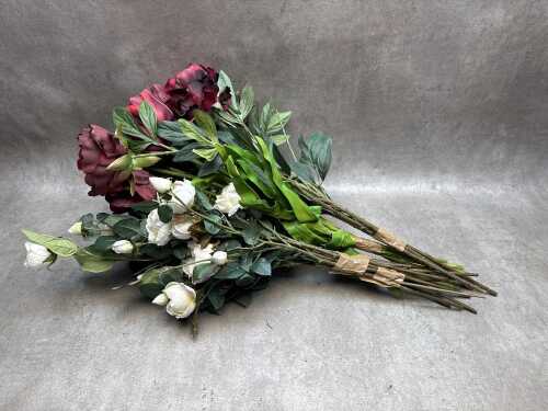 Artificial long-stemmed flowers