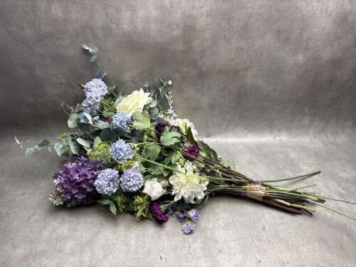 Artificial long-stemmed flowers