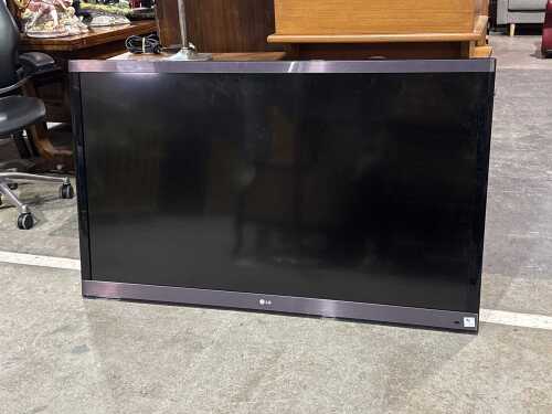 LG 55'' wall-mounted TV