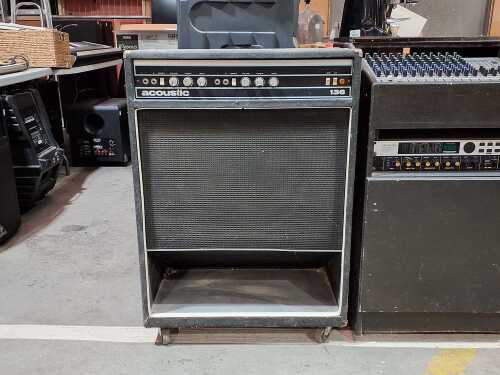 Acoustic 136 bass amplifier