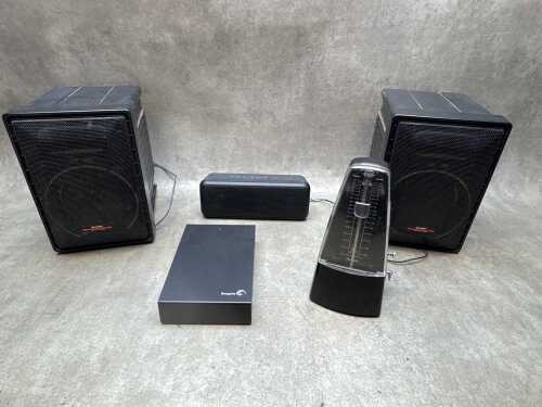 Group of multi-media items