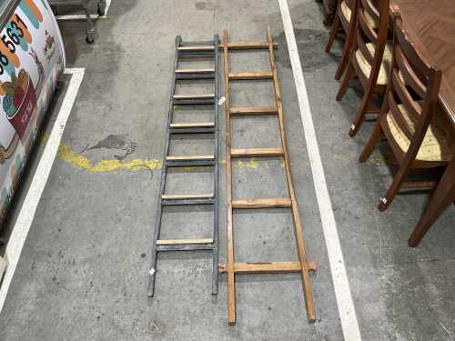 Pair of ladder-style towel racks