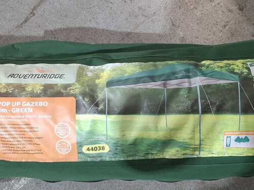 Adventuridge pop up gazebo