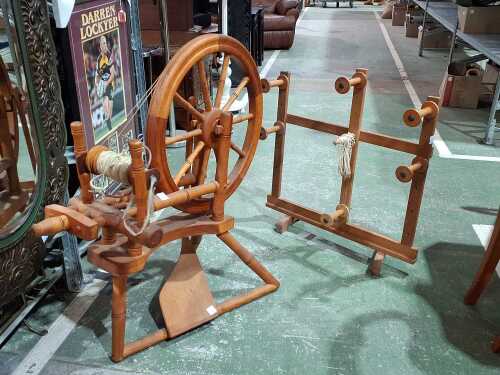 Vintage spinning wheel