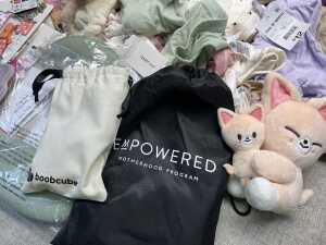 Group of baby girl's clothing - 4