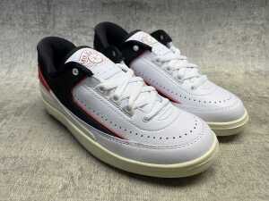 Nike Air Jordan 2 Retro Low size US 6 Women's - 3