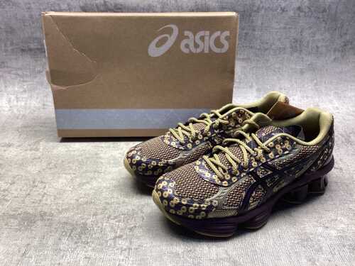 Asics Gel-Kinetic Fluent size US 9 Men's