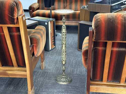12 · Cast brass reticulated pedestal