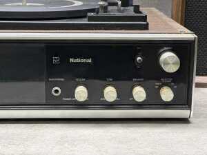 National RE-7014B stereo record player with speakers - 3