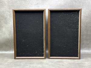 National RE-7014B stereo record player with speakers - 4