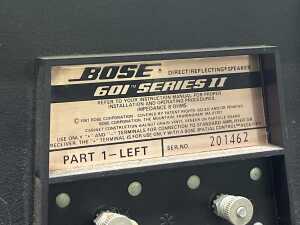Pair of Bose 601 floor speakers - 3