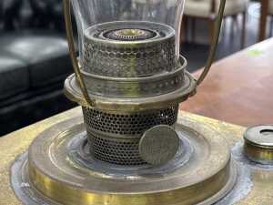 Super Aladdin kerosene lamp - 3