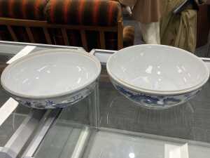 Chinese blue and white porcelain lidded bowl - 3