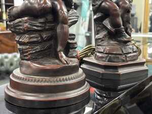 Pair Art Nouveau-style metal and resin figural table lamps - 4