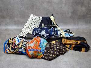 Designer-style scarves in assorted colours