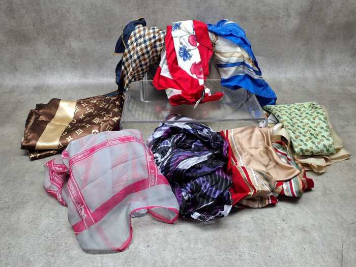 Designer-style scarves in assorted colours
