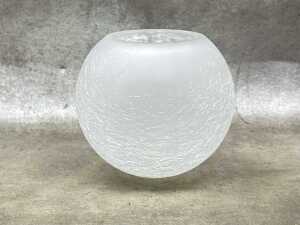Dajie crystal crackled design vase in presentation box