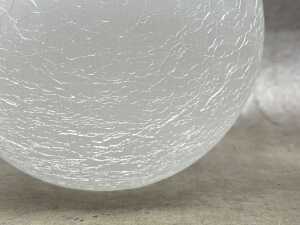 Dajie crystal crackled design vase in presentation box - 2