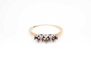 An empty ring setting in 18 carat and platinum - 2