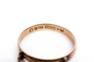 A ring setting in 18 carat yellow gold - 5