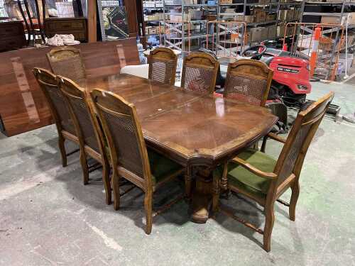 Vintage nine-piece dining suite