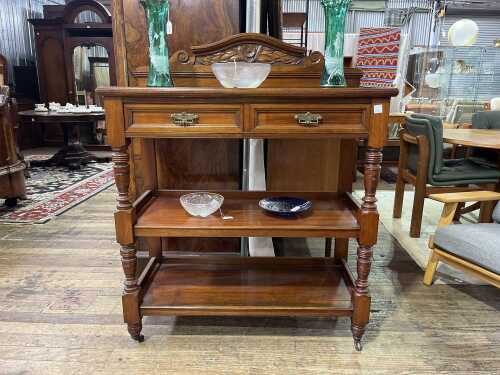 Edwardian walnut dumb waiter