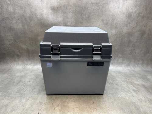 AMS Mini Fridge & Food Warmer FH-26