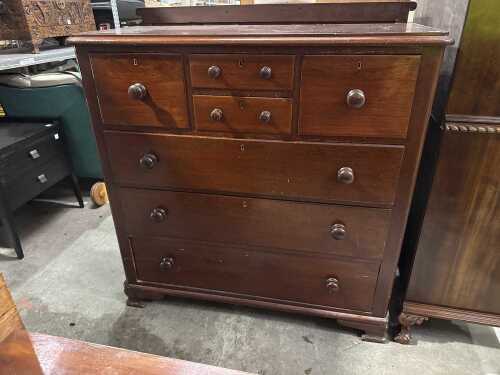 Vintage mahogany chest of drawers
