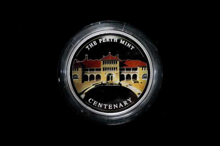 Perth Mint Centennary Silver Proof medallion, 31.635g